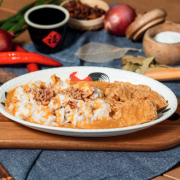 V3. Vegetarian Curry Chee Cheong Fun 素咖喱猪肠粉